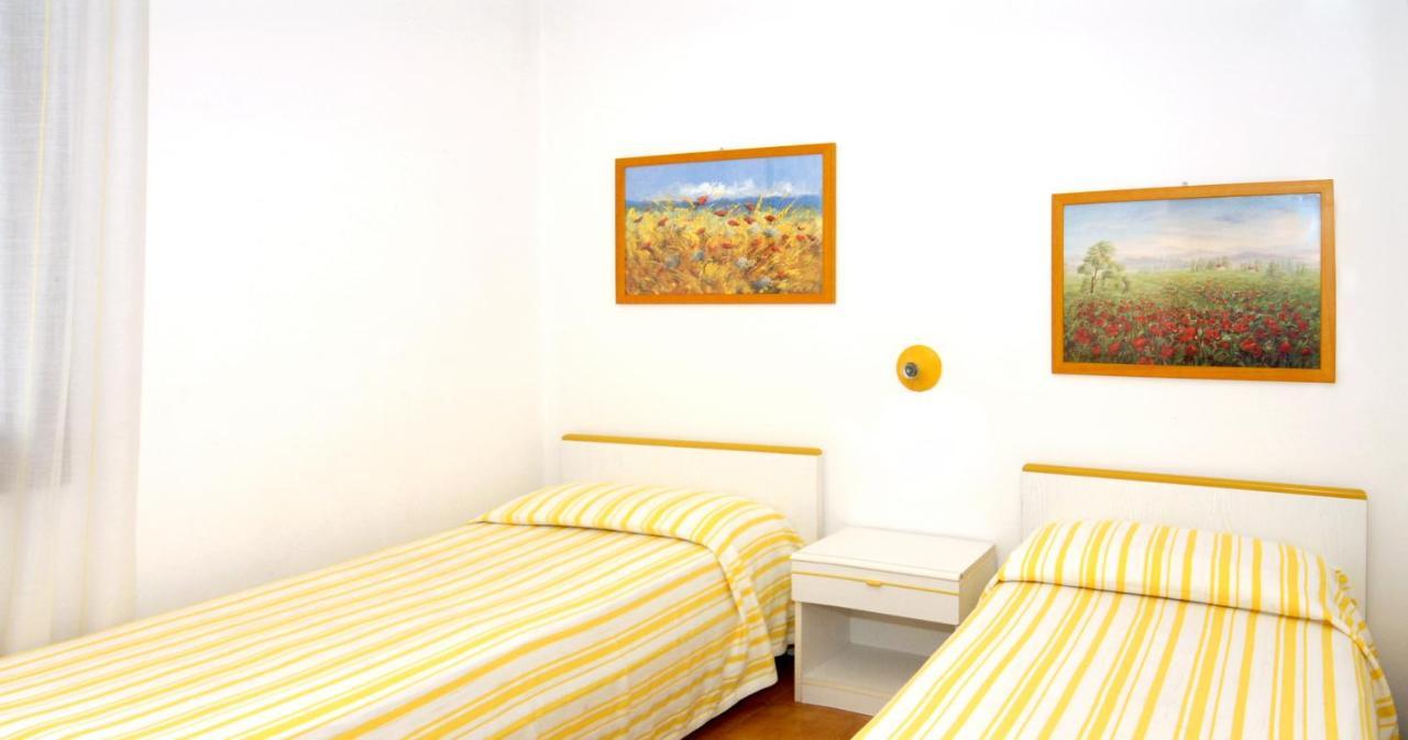 Onda Blu Apartment Бибионе Екстериор снимка