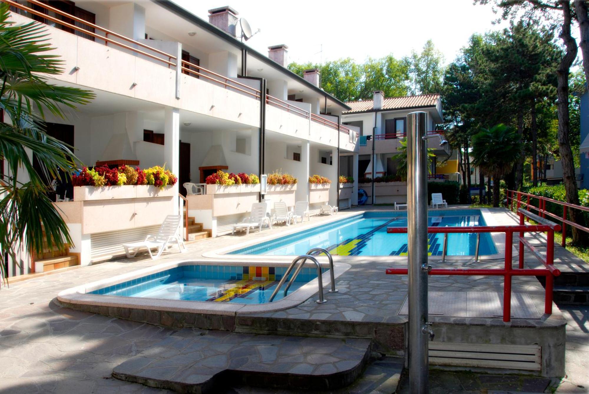 Onda Blu Apartment Бибионе Екстериор снимка